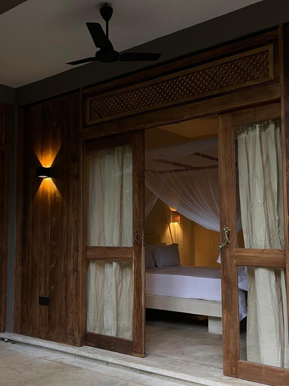 Casa Vana Hiriketiya ディックウェラ エクステリア 写真