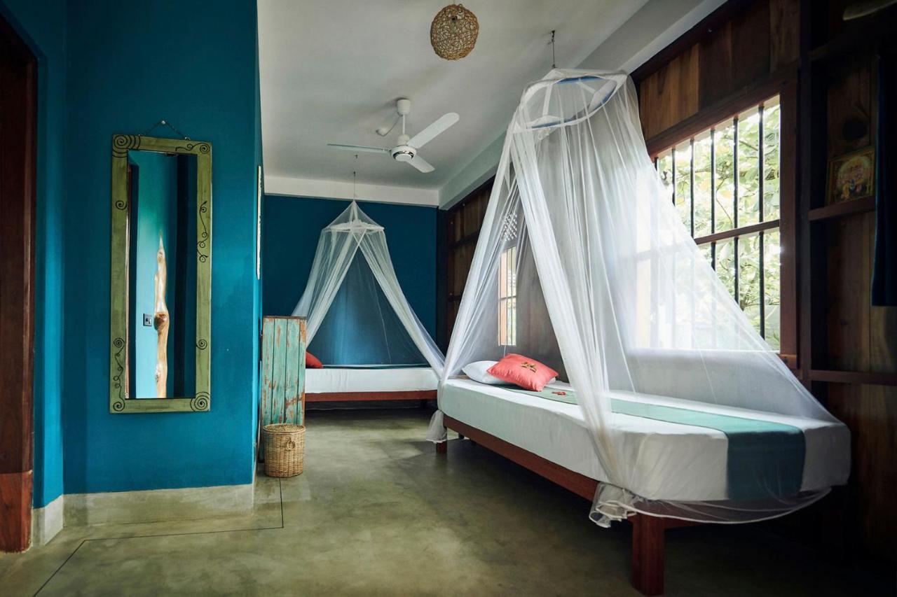 Casa Vana Hiriketiya ディックウェラ エクステリア 写真
